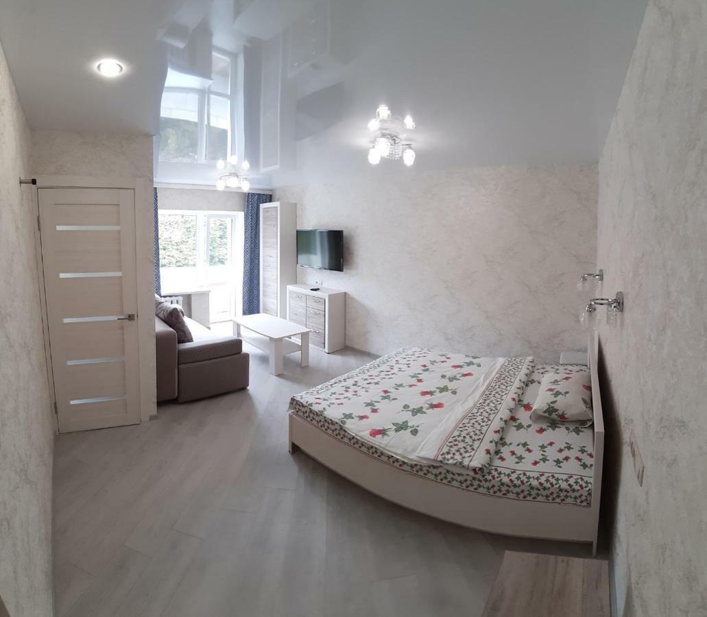 Однокомнатная Квартира На Площади Победы Appartement Homel Buitenkant foto